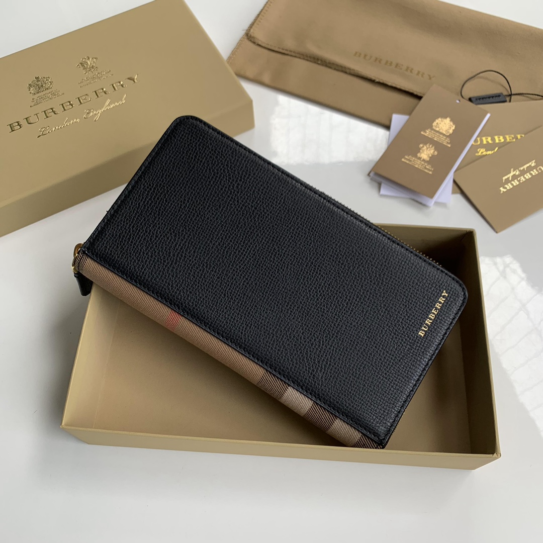 Burberry_Wallet-21_12_3C
